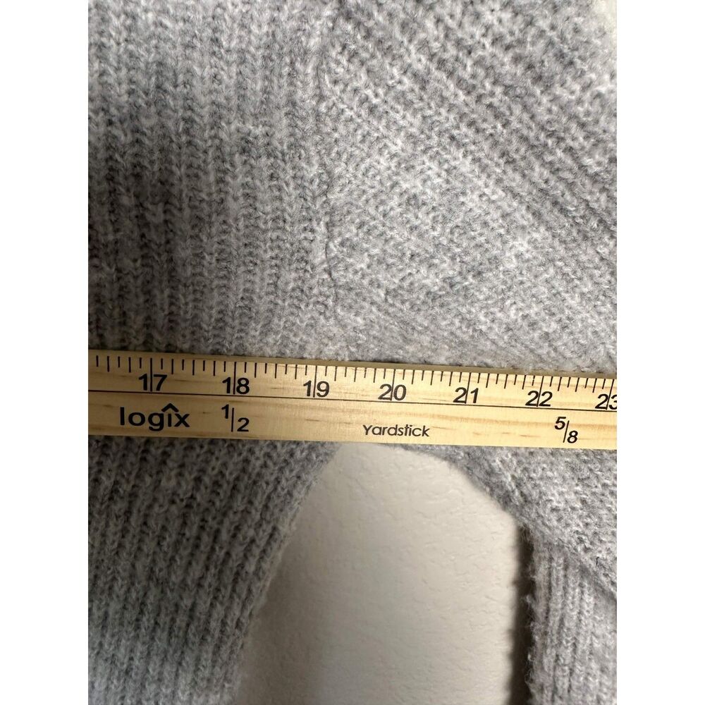H&M Gray Knit Sweater Womens Extra Small XS Crewneck Wool Blend Sweater Cozy - Picture 6 of 7